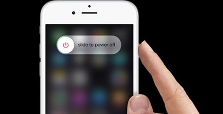 Power Off iPhone to Fix iPhone Activation Error